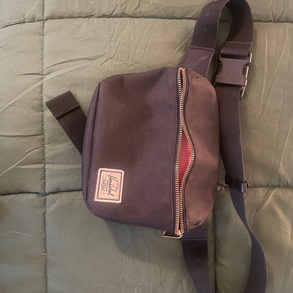 Black Herschel Fanny Pack